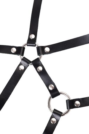 Черная кожаная портупея «Соблазн» с кольцами